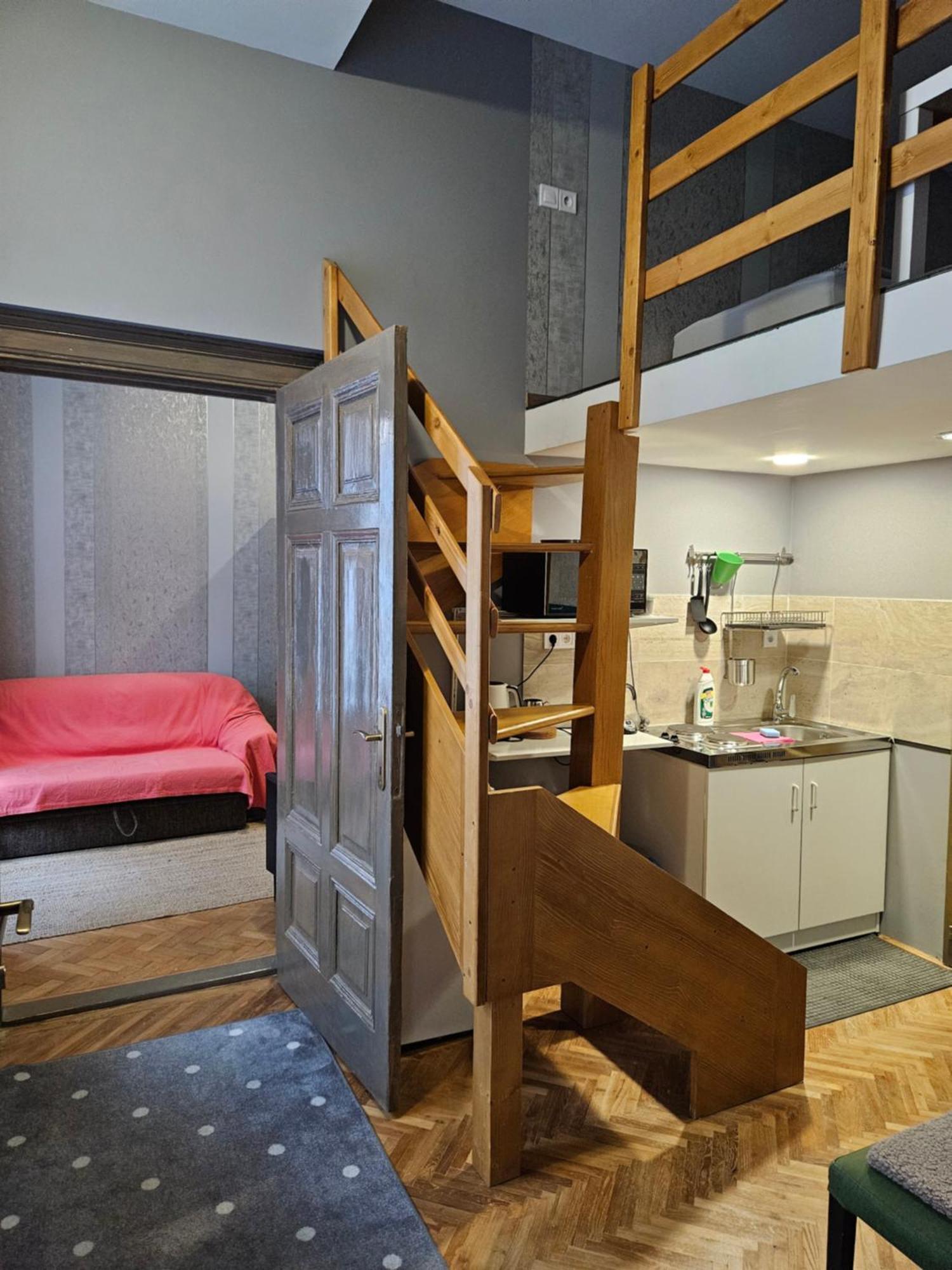Danubescree Cozy Apartment Budapest Ngoại thất bức ảnh
