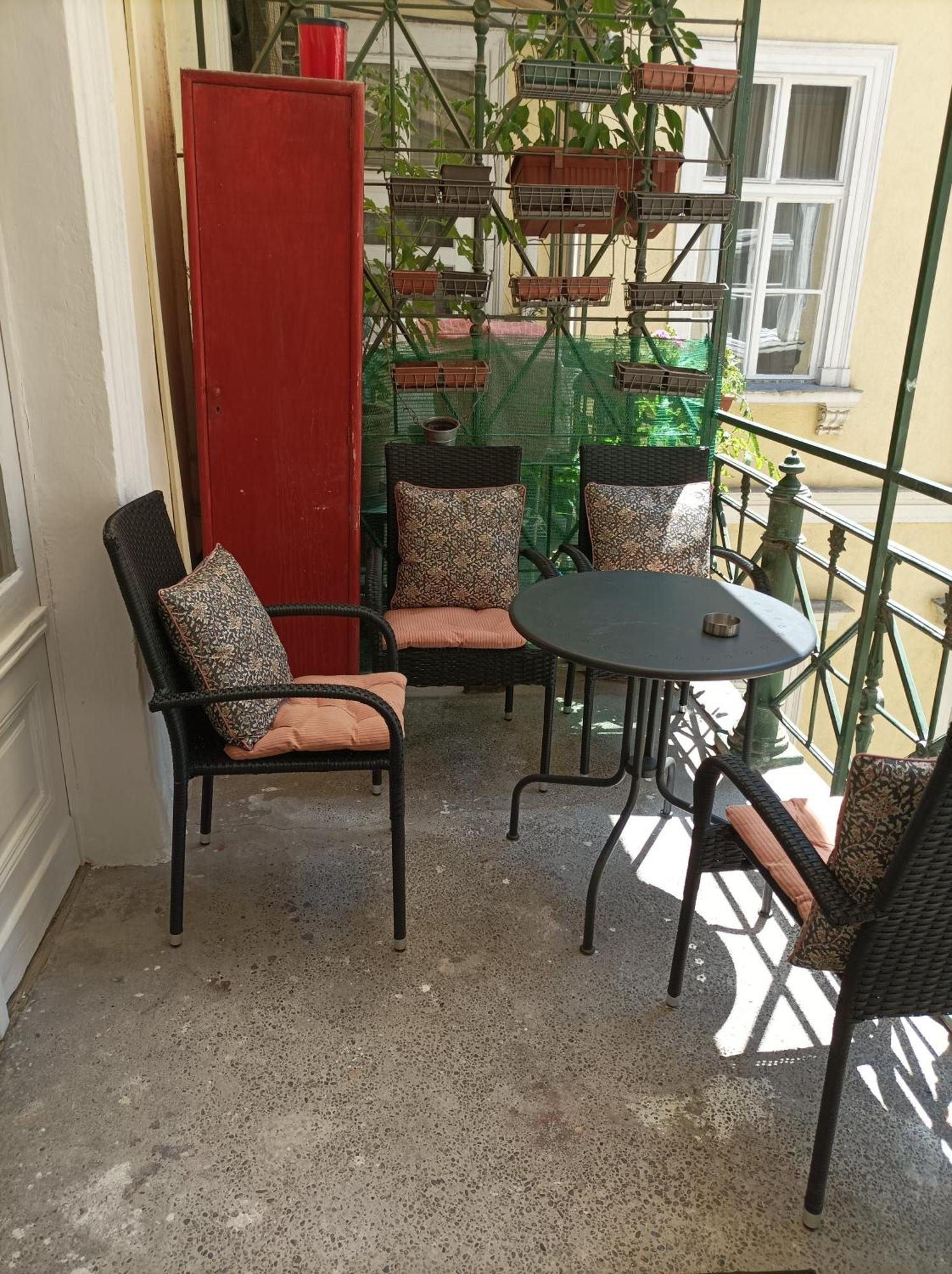 Danubescree Cozy Apartment Budapest Ngoại thất bức ảnh